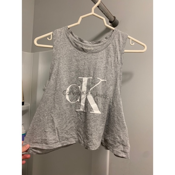 CK tank - Picture 1 of 1